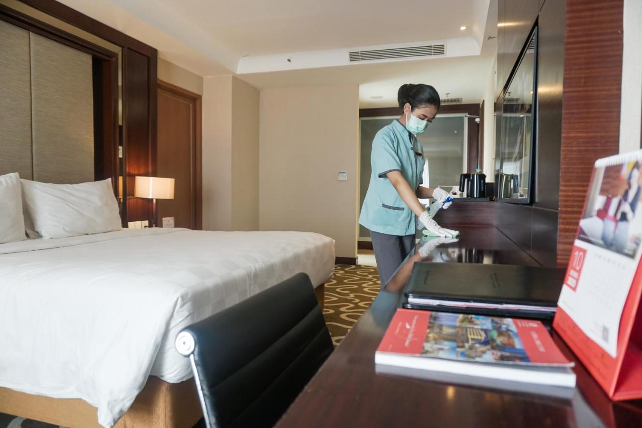 Swiss-Belcourt Serpong Exterior foto