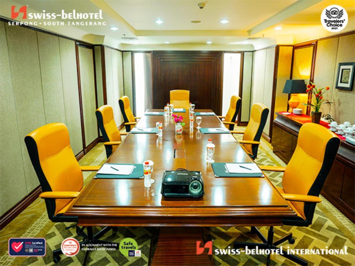 Swiss-Belcourt Serpong Exterior foto