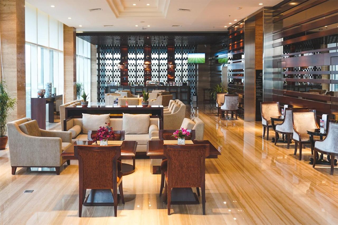 Swiss-Belcourt Serpong Exterior foto